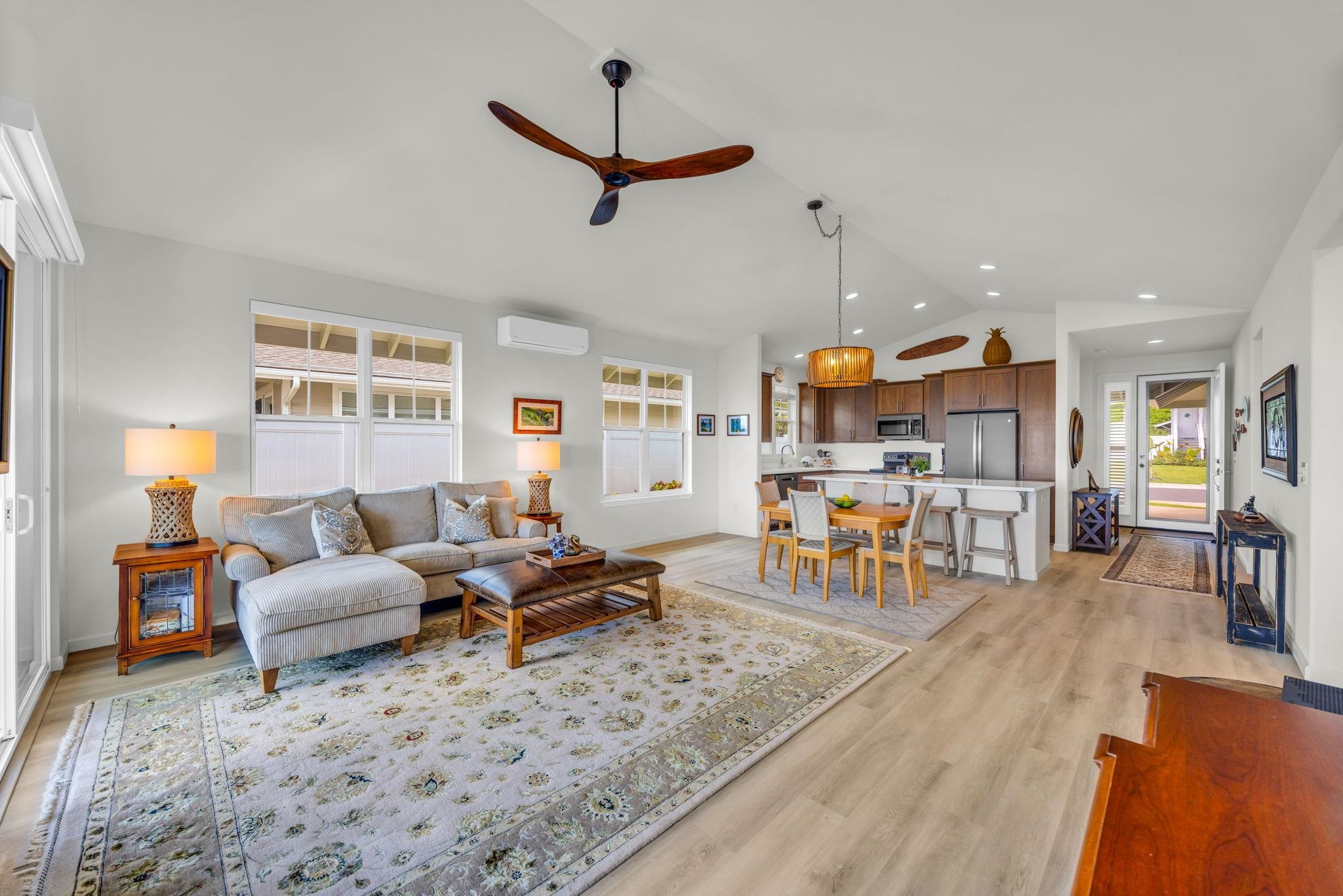 337  Laniuma Pl , Wailuku home - photo 15 of 38