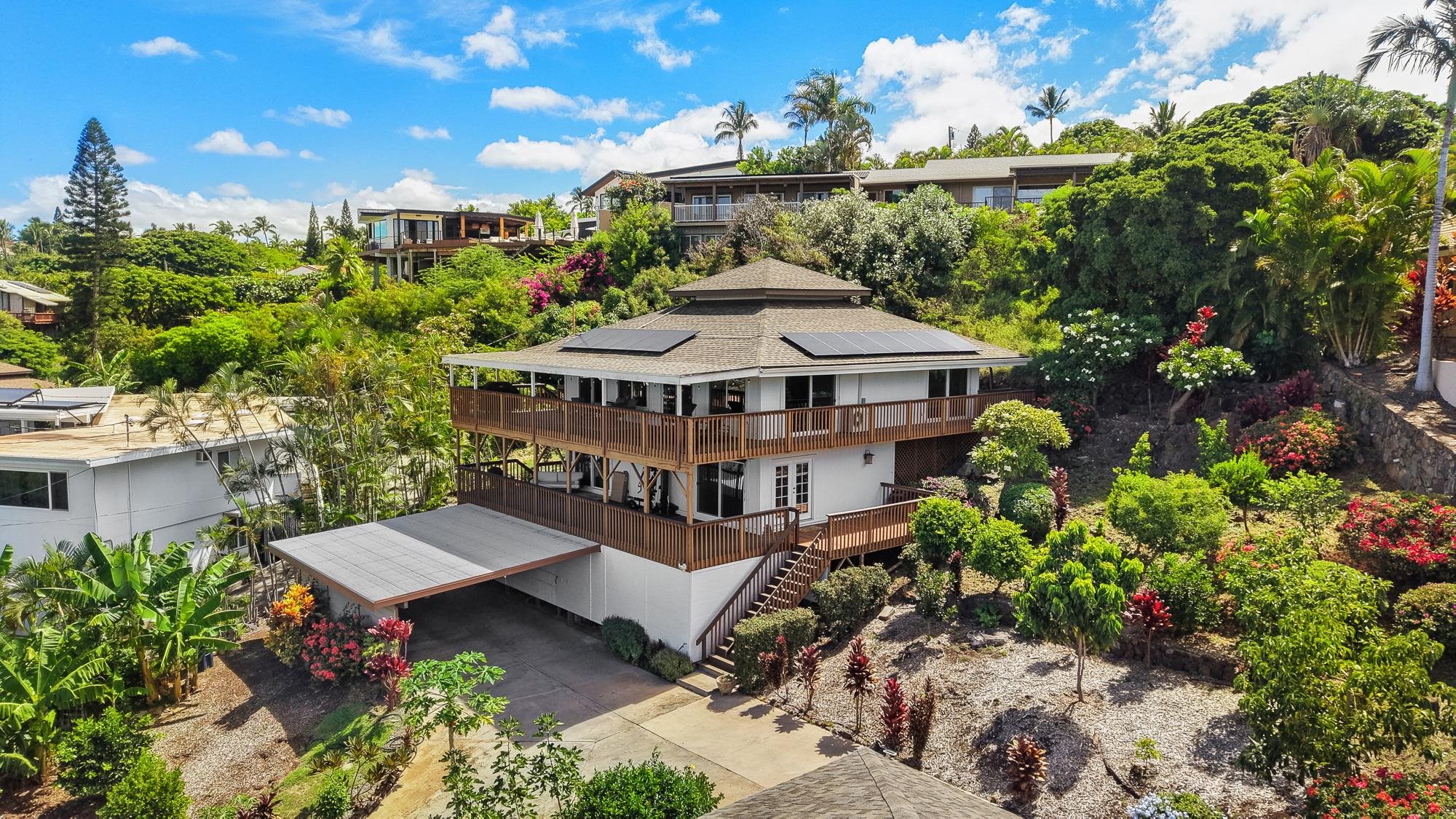 3375  Kuaua Pl Maui Meadows, Maui Meadows home - photo 2 of 38