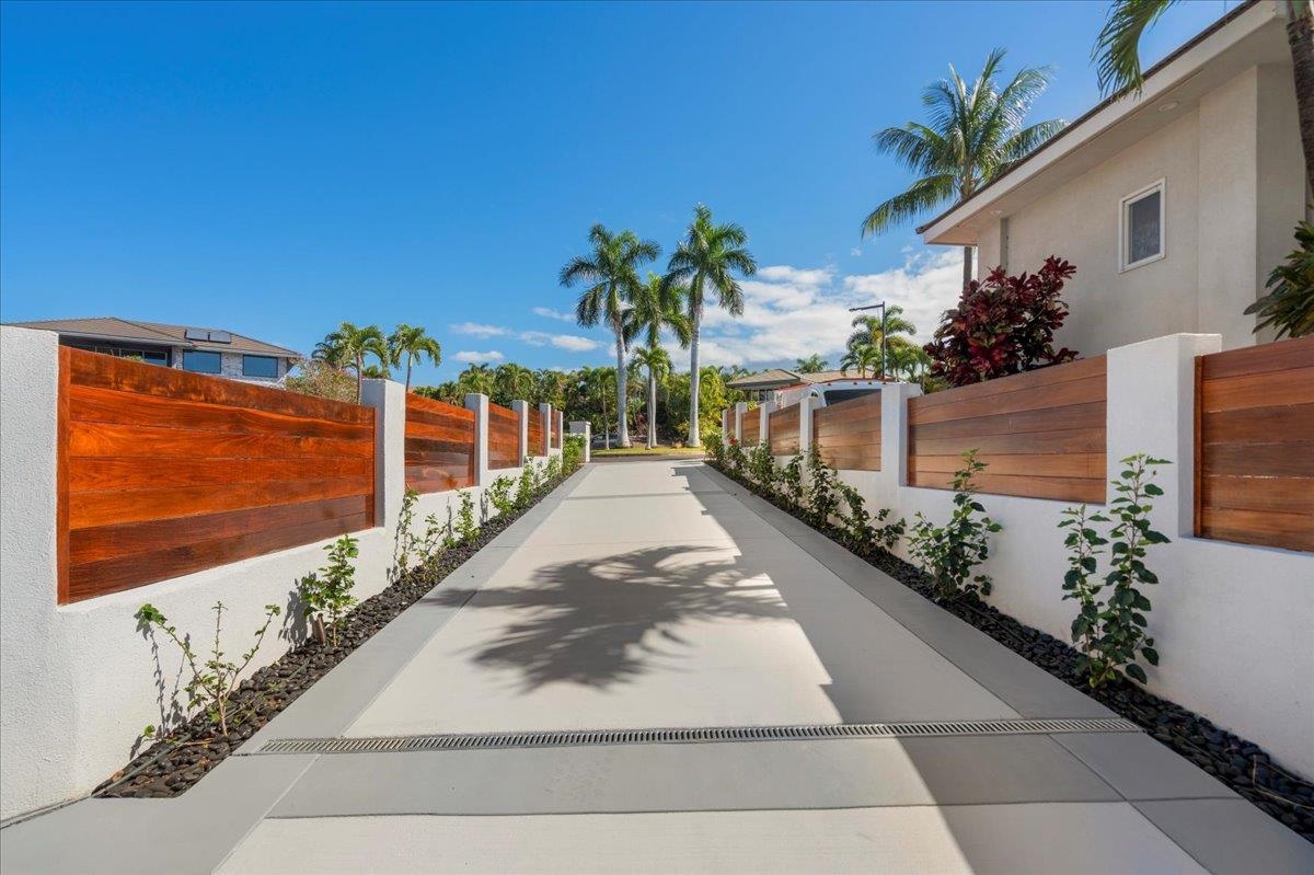 3378  Lani Ikena Way , Wailea/Makena home - photo 3 of 44