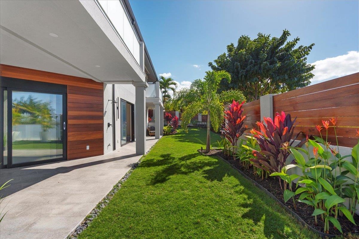 3378  Lani Ikena Way , Wailea/Makena home - photo 40 of 44