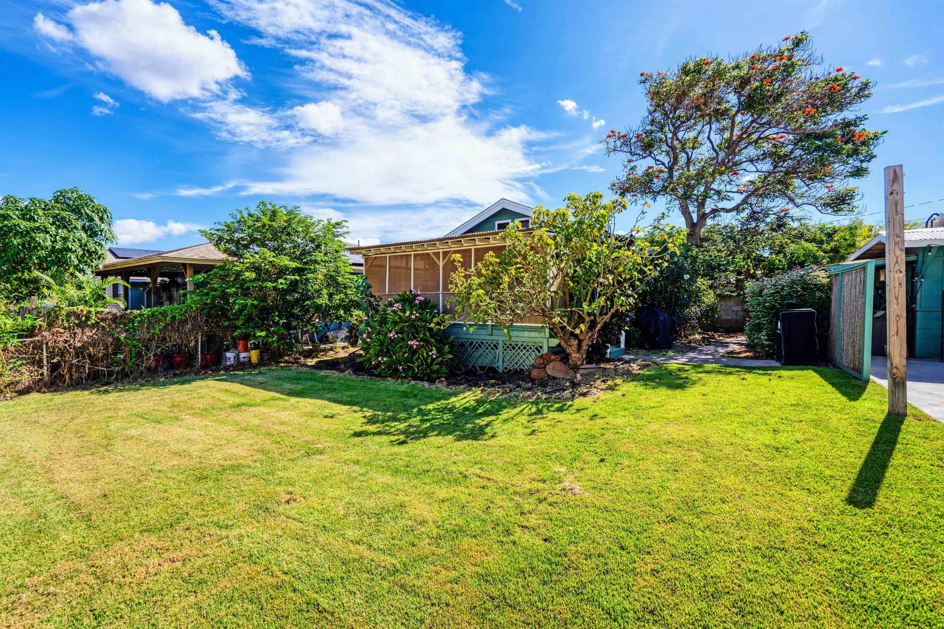 339  Manini Pl , Kihei home - photo 20 of 34