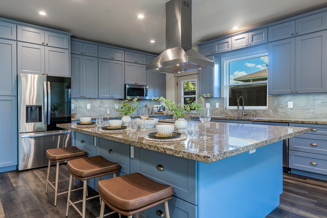 34  Honuea St North Kihei, Kihei home - photo 3 of 49