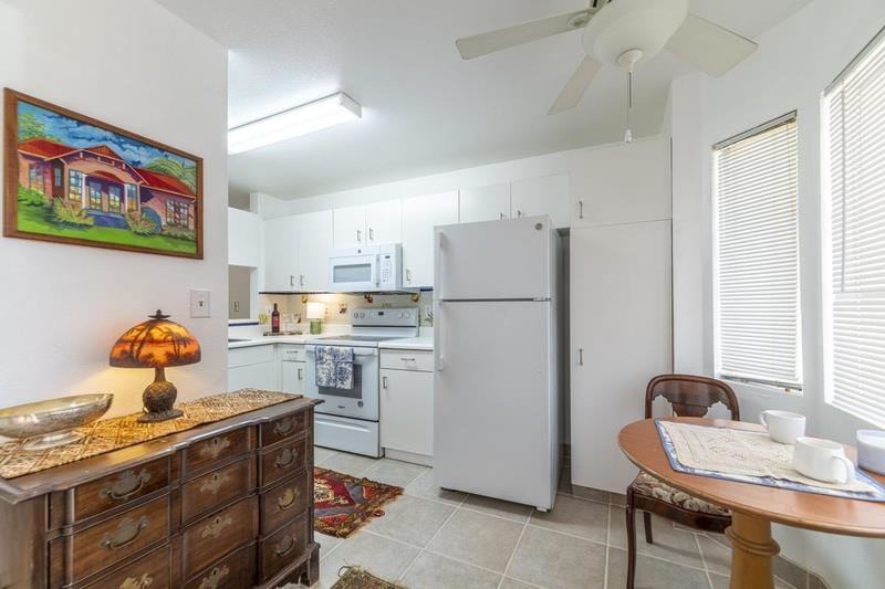 Iao Parkside IV-B condo # 46-105, Wailuku, Hawaii - photo 4 of 25