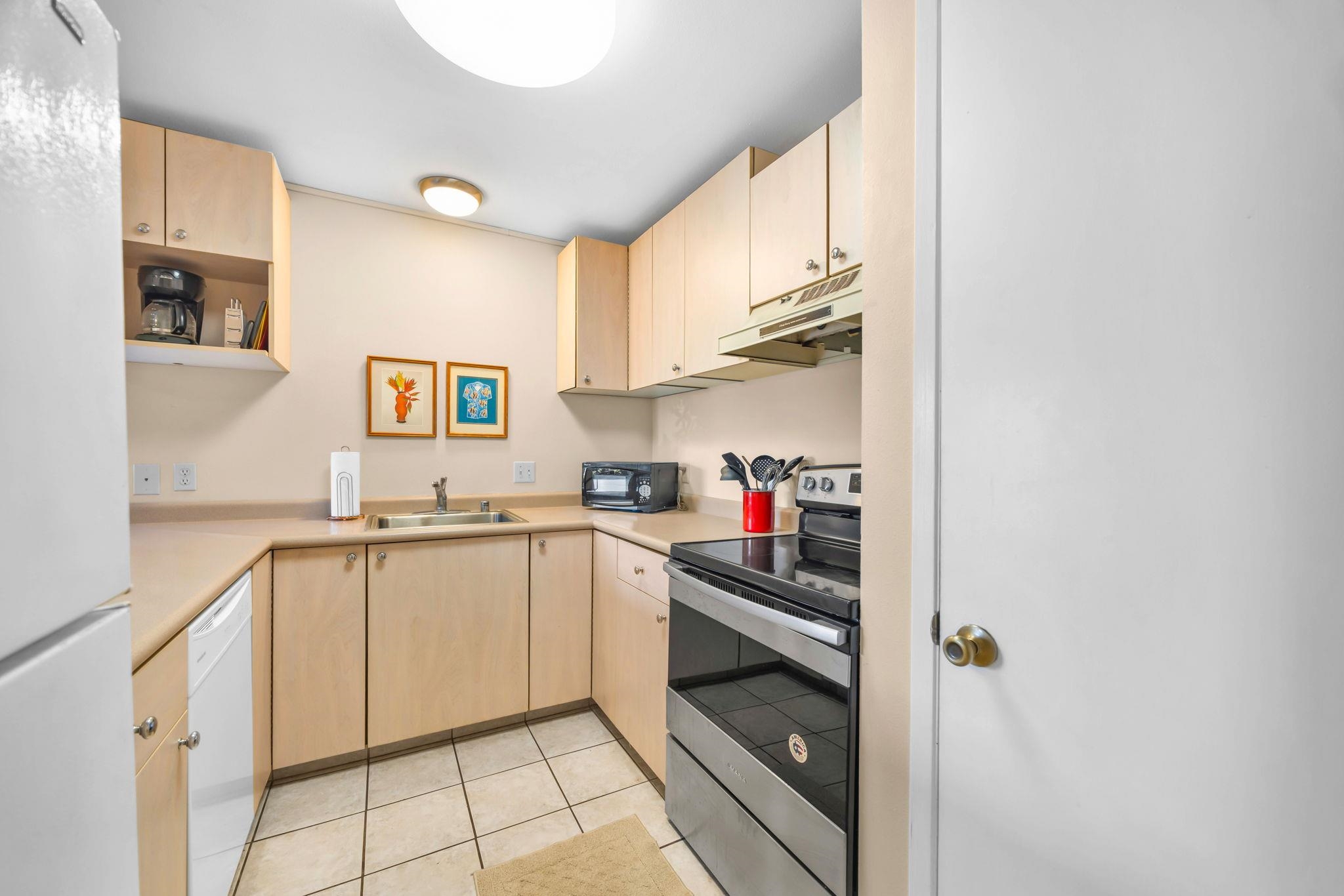 Wailana Kai condo # 102, Kihei, Hawaii - photo 13 of 49