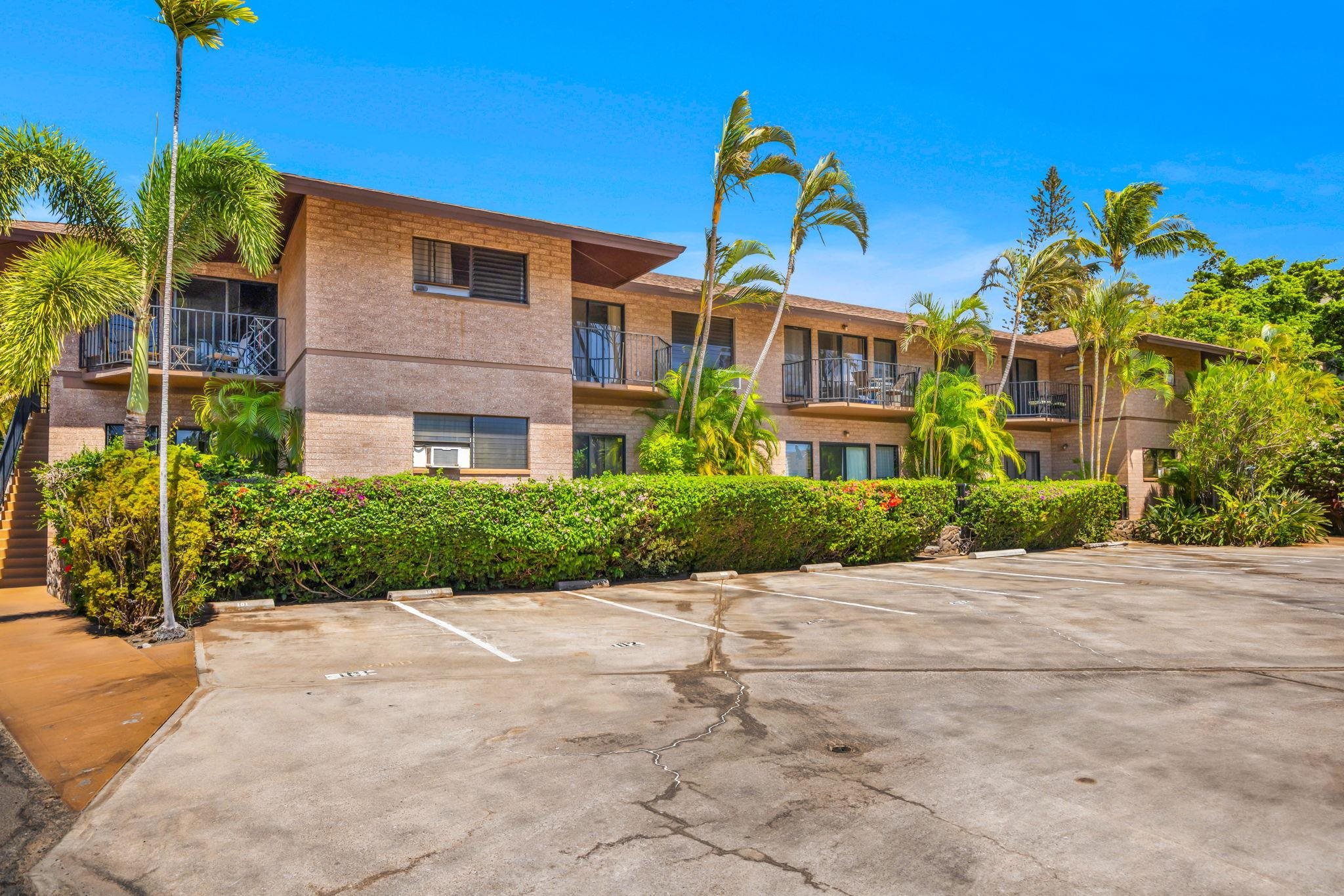 Wailana Kai condo # 102, Kihei, Hawaii - photo 27 of 49