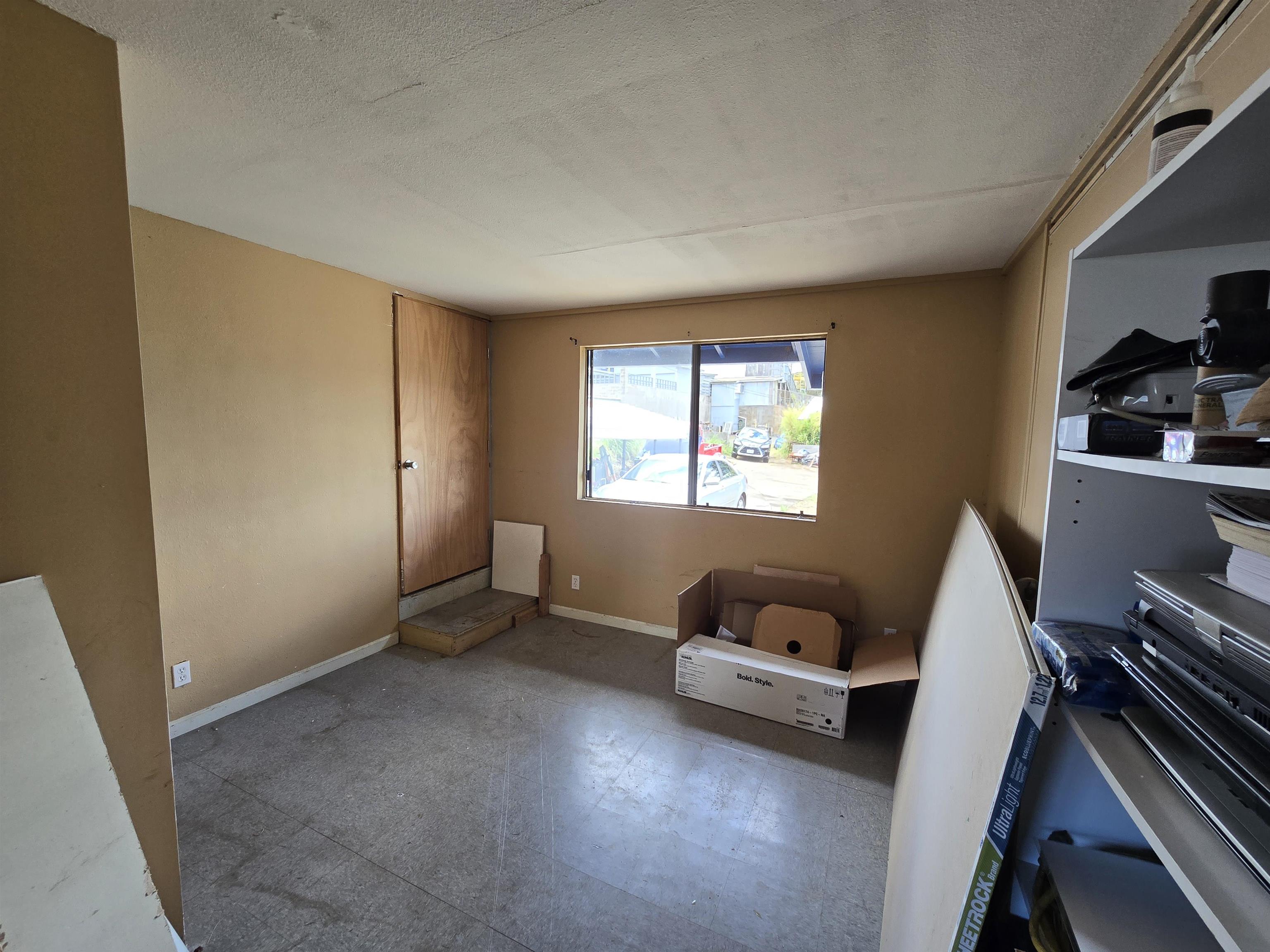 3407  Old Haleakala Hwy , Makawao/Olinda/Haliimaile home - photo 8 of 39