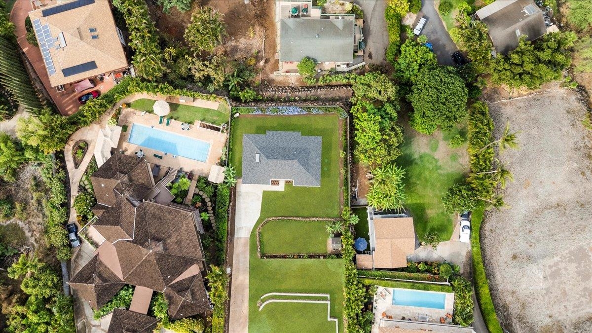 3414  Keha Dr , Maui Meadows home - photo 26 of 38