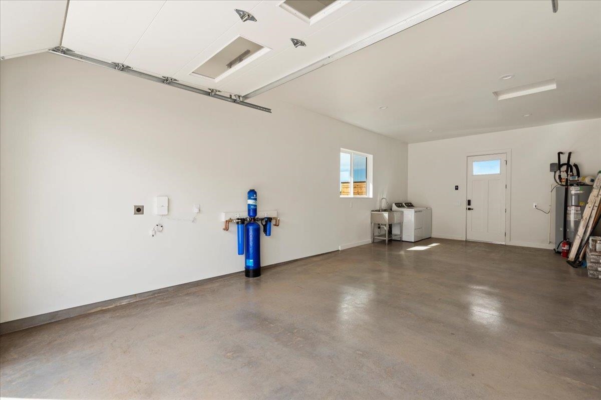 3414  Keha Dr , Maui Meadows home - photo 27 of 38