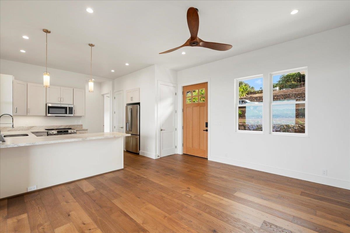 3414  Keha Dr , Maui Meadows home - photo 30 of 38