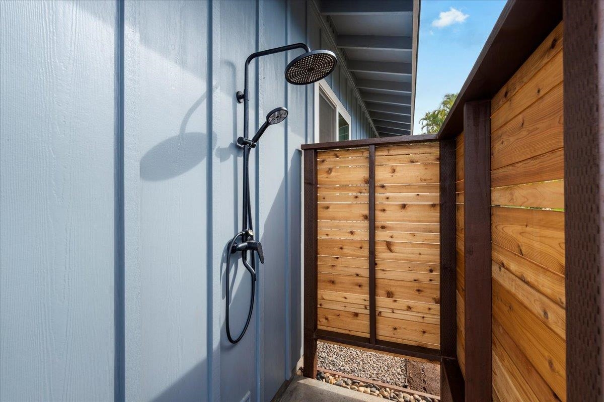 3414  Keha Dr , Maui Meadows home - photo 9 of 38