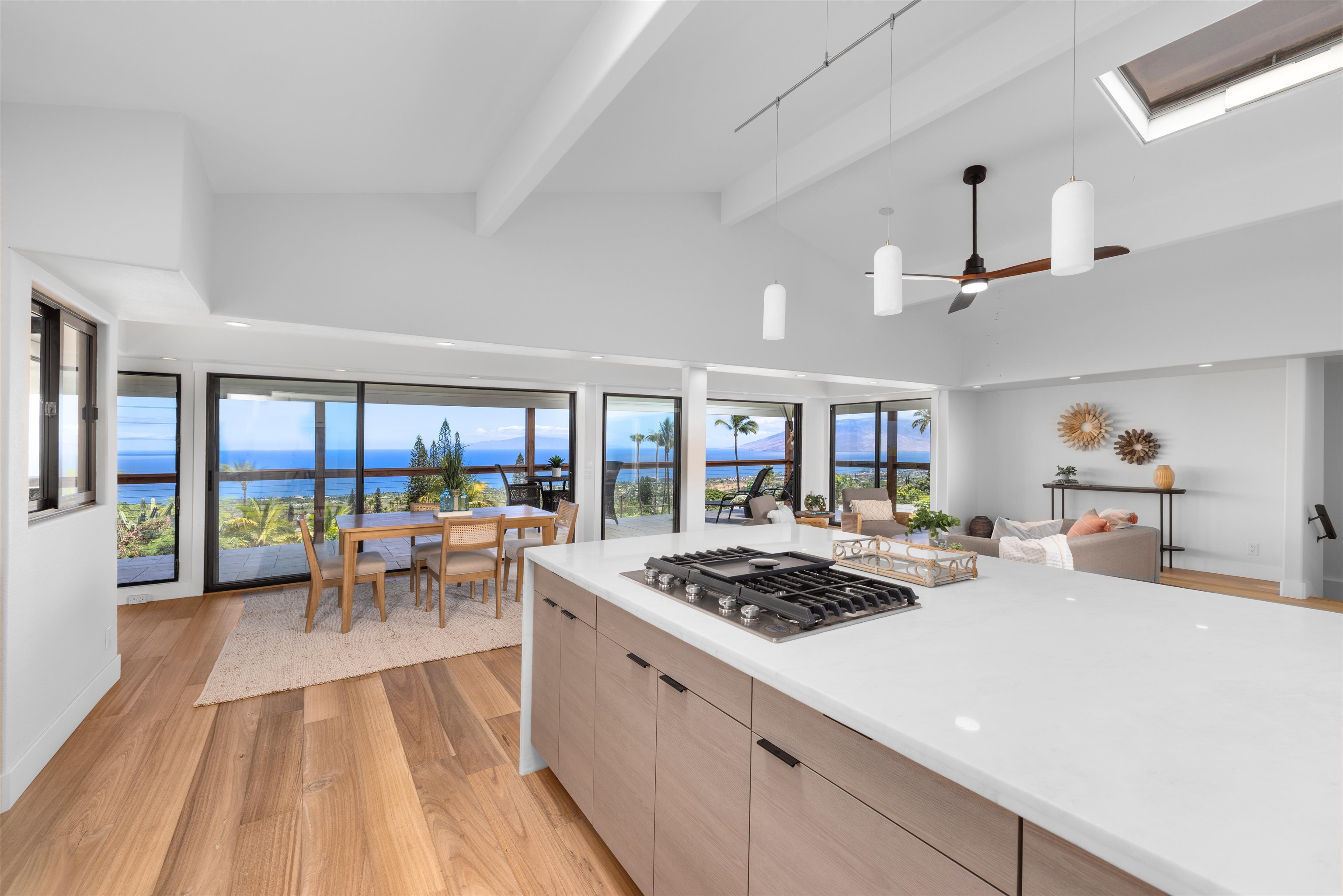 3435  Hookipa Pl Maui Meadows, Maui Meadows home - photo 8 of 42