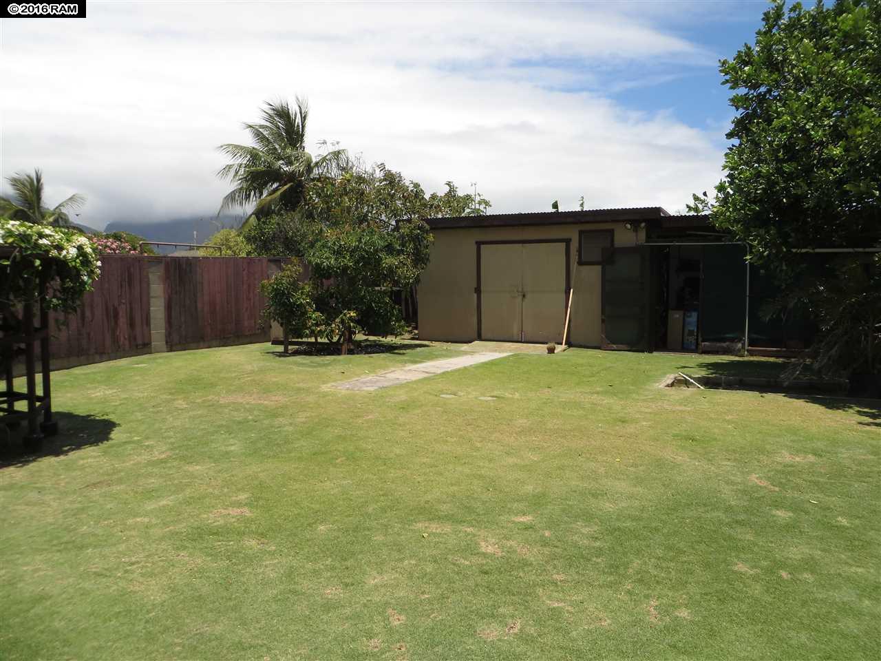 344  Molokai Akau St , Kahului home - photo 3 of 14