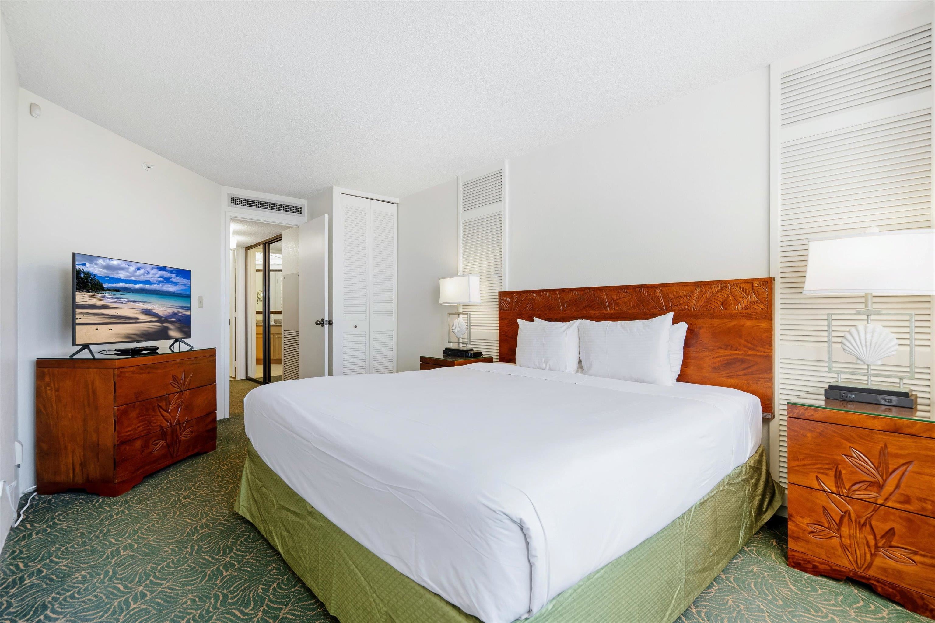 Kaanapali Shores condo # 711, Lahaina, Hawaii - photo 20 of 46