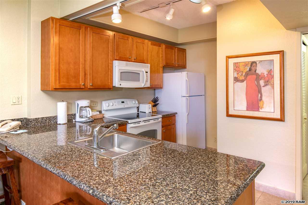 Kaanapali Shores condo # 107, Lahaina, Hawaii - photo 8 of 25