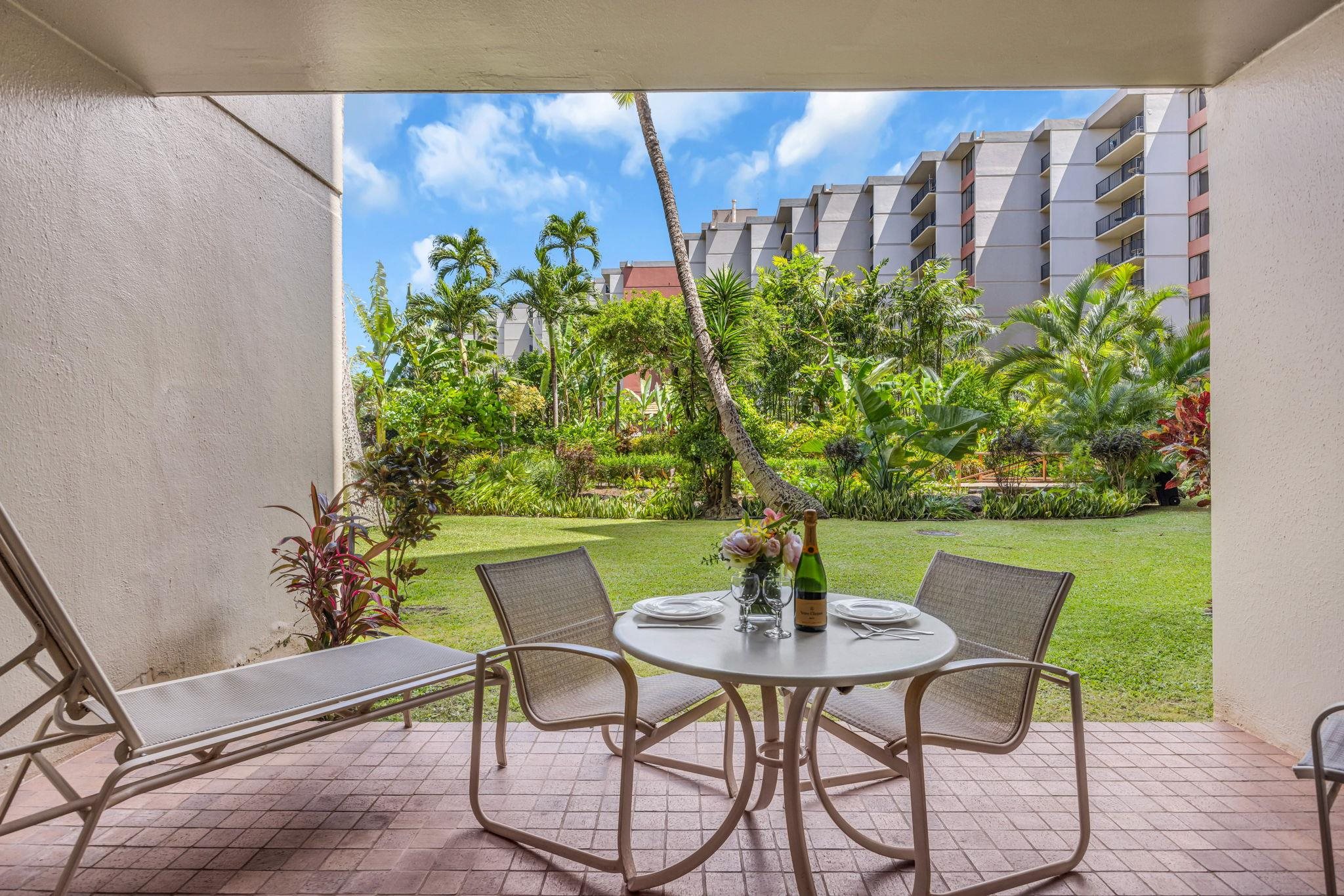 Kaanapali Shores condo # 137, Lahaina, Hawaii - photo 11 of 43