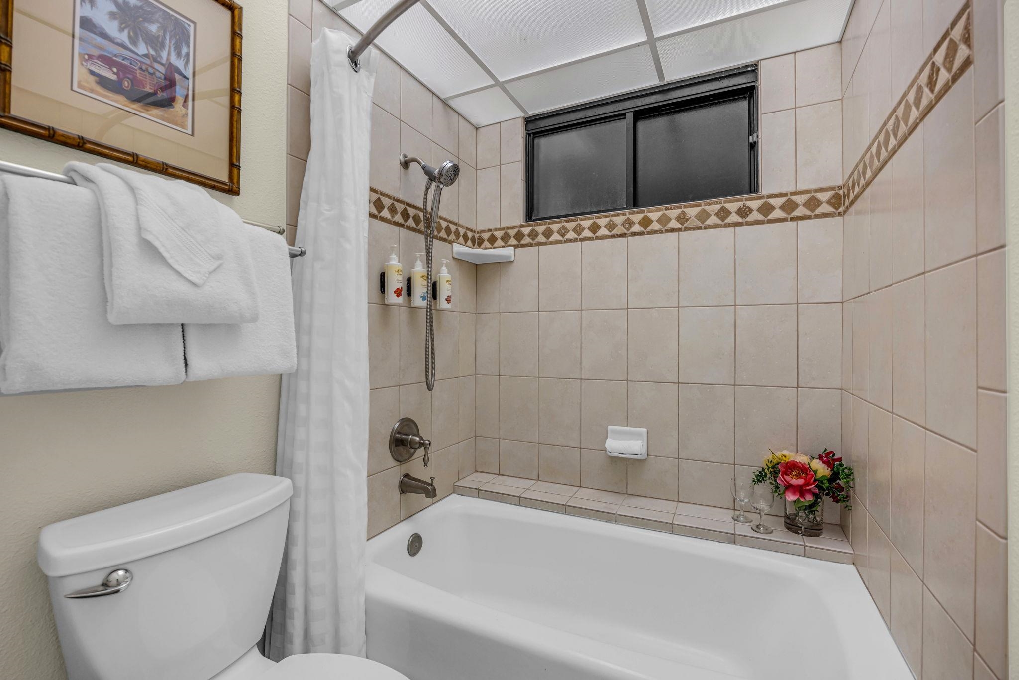 Kaanapali Shores condo # 137, Lahaina, Hawaii - photo 22 of 43