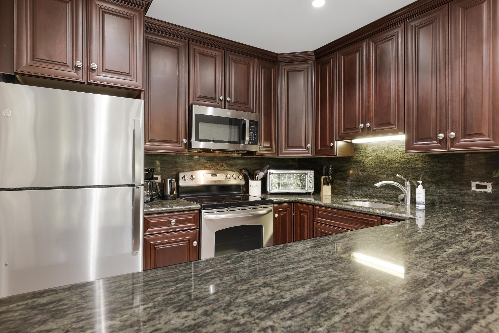 Kaanapali Shores condo # 144, Lahaina, Hawaii - photo 5 of 38