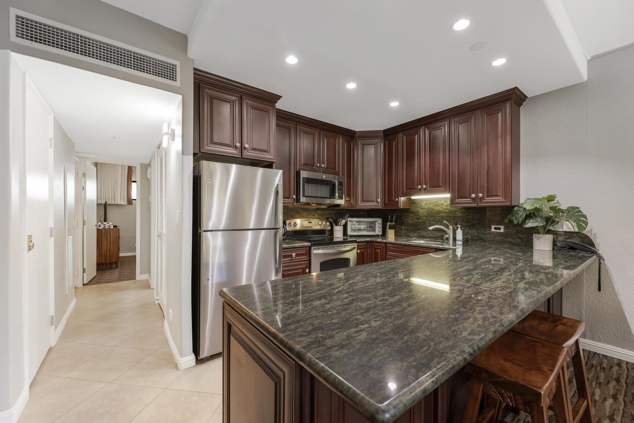 Kaanapali Shores condo # 144, Lahaina, Hawaii - photo 6 of 38