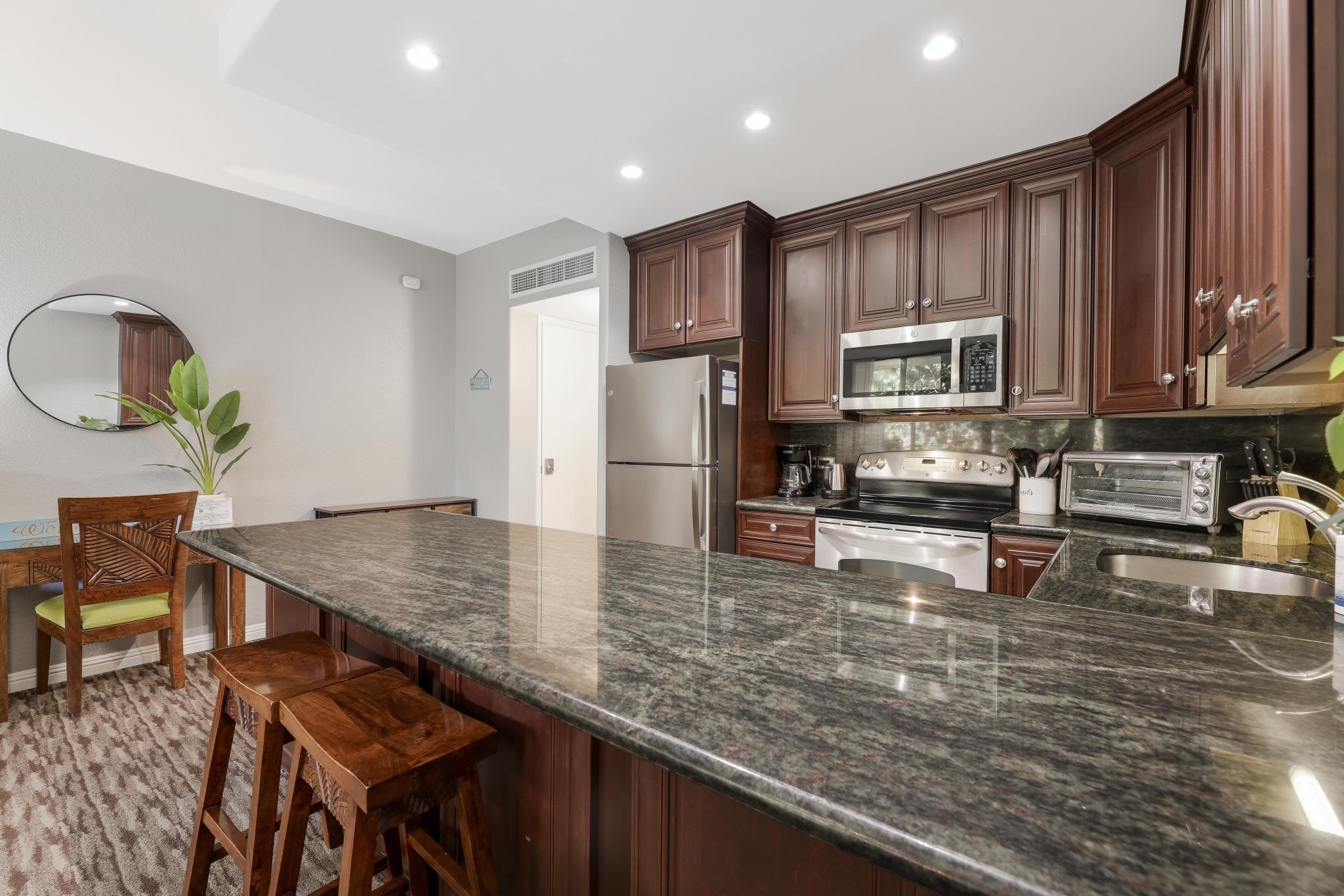 Kaanapali Shores condo # 144, Lahaina, Hawaii - photo 9 of 38