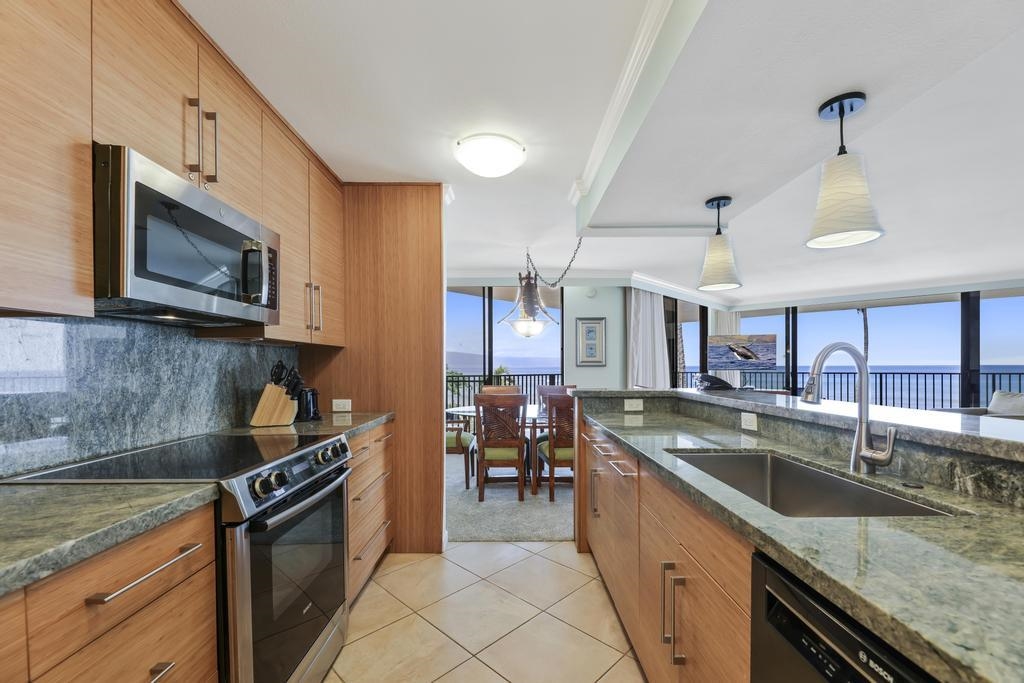 Kaanapali Shores condo # 201, Lahaina, Hawaii - photo 12 of 45