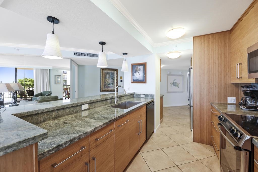 Kaanapali Shores condo # 201, Lahaina, Hawaii - photo 15 of 45