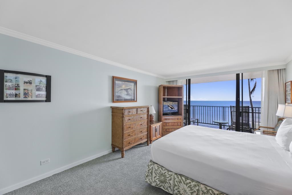 Kaanapali Shores condo # 201, Lahaina, Hawaii - photo 29 of 45