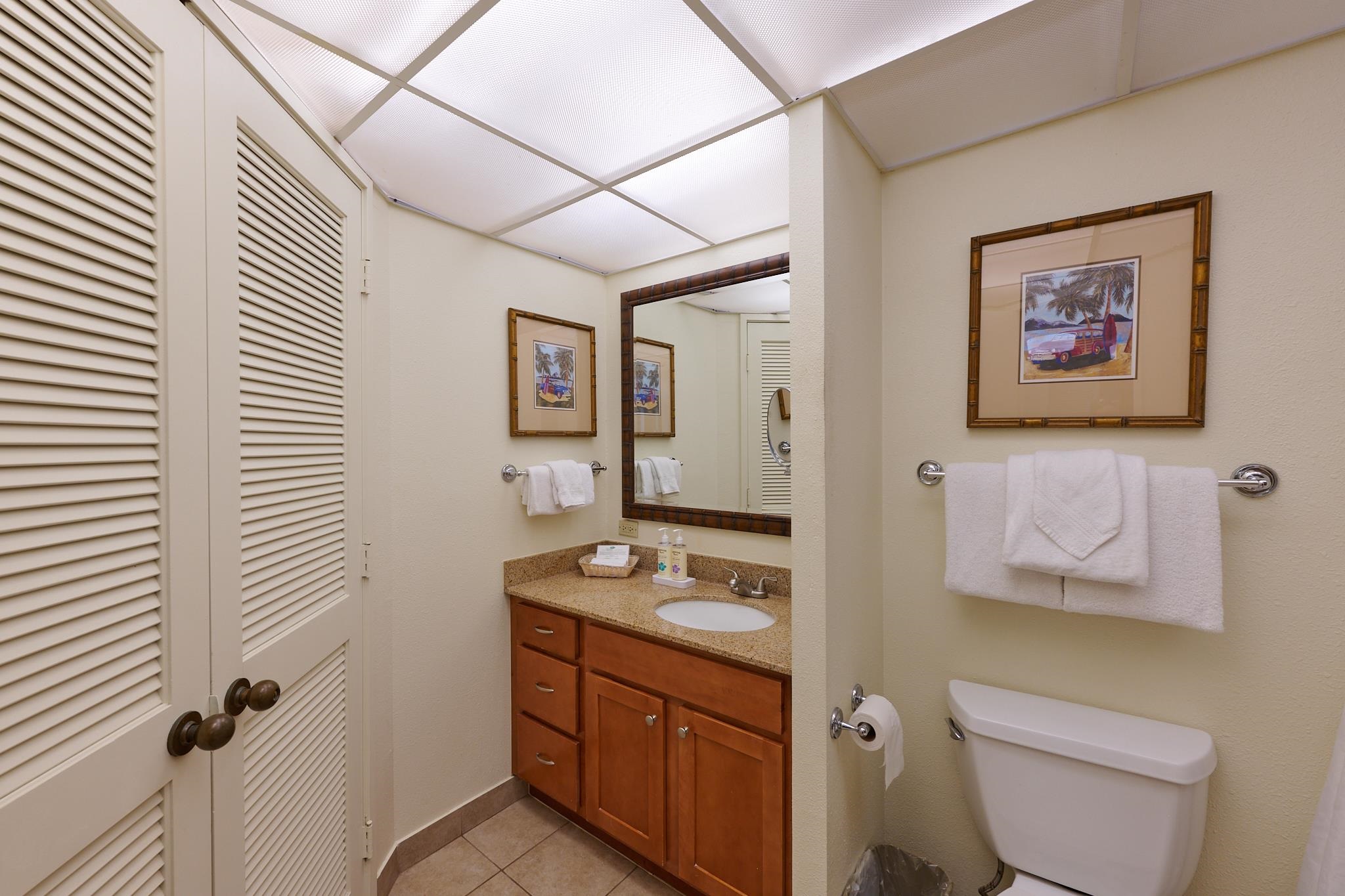 Kaanapali Shores condo # 212, Lahaina, Hawaii - photo 34 of 39