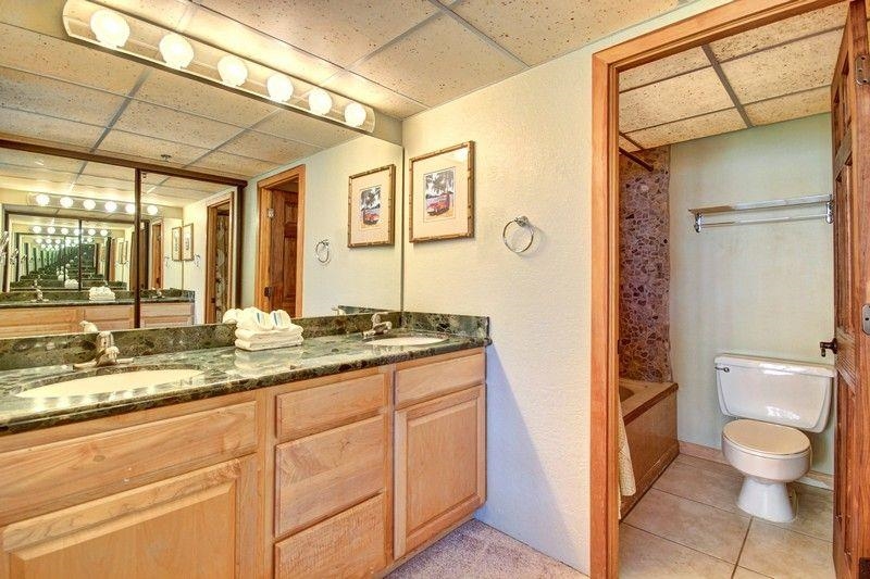 Kaanapali Shores condo # 255, Lahaina, Hawaii - photo 12 of 35