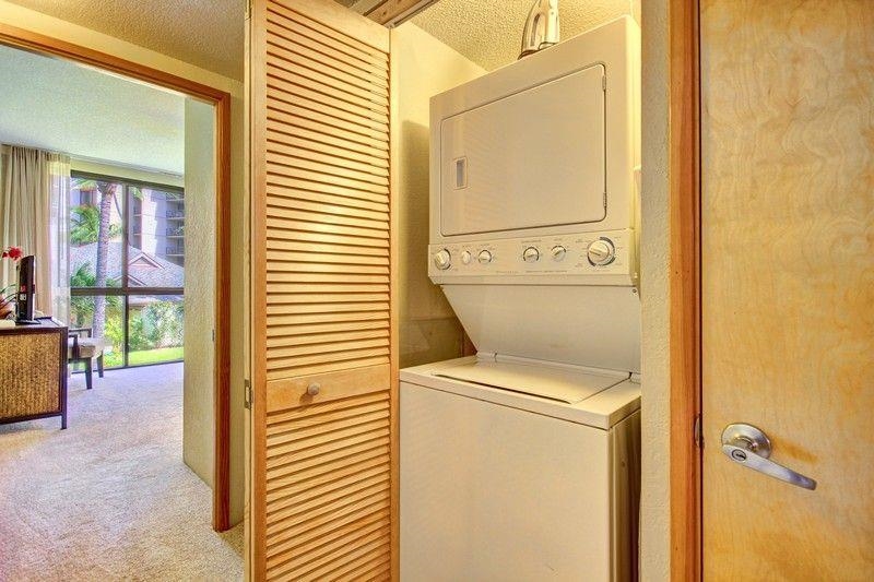 Kaanapali Shores condo # 255, Lahaina, Hawaii - photo 16 of 35