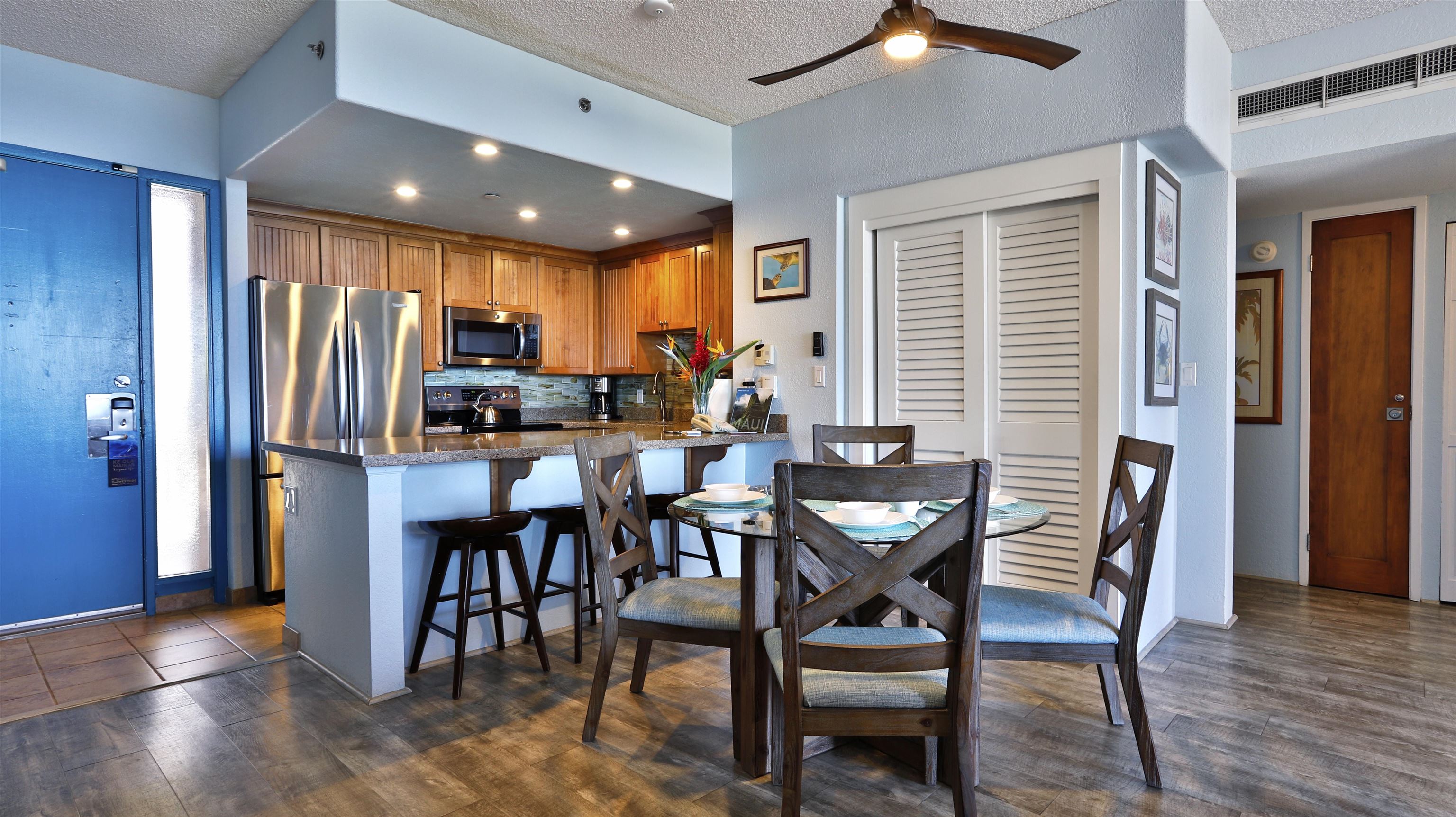 Kaanapali Shores condo # 259, Lahaina, Hawaii - photo 3 of 32