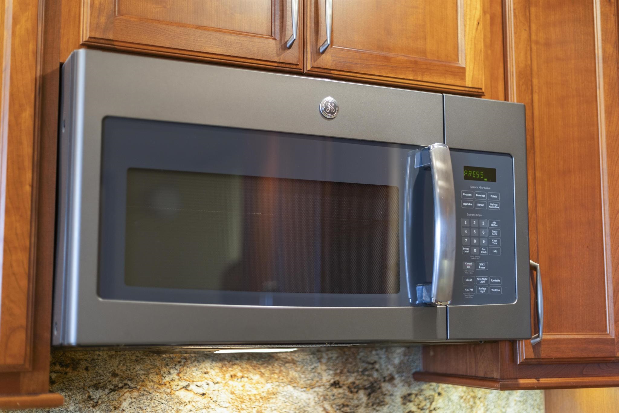 Kaanapali Shores condo # 309, Lahaina, Hawaii - photo 20 of 42