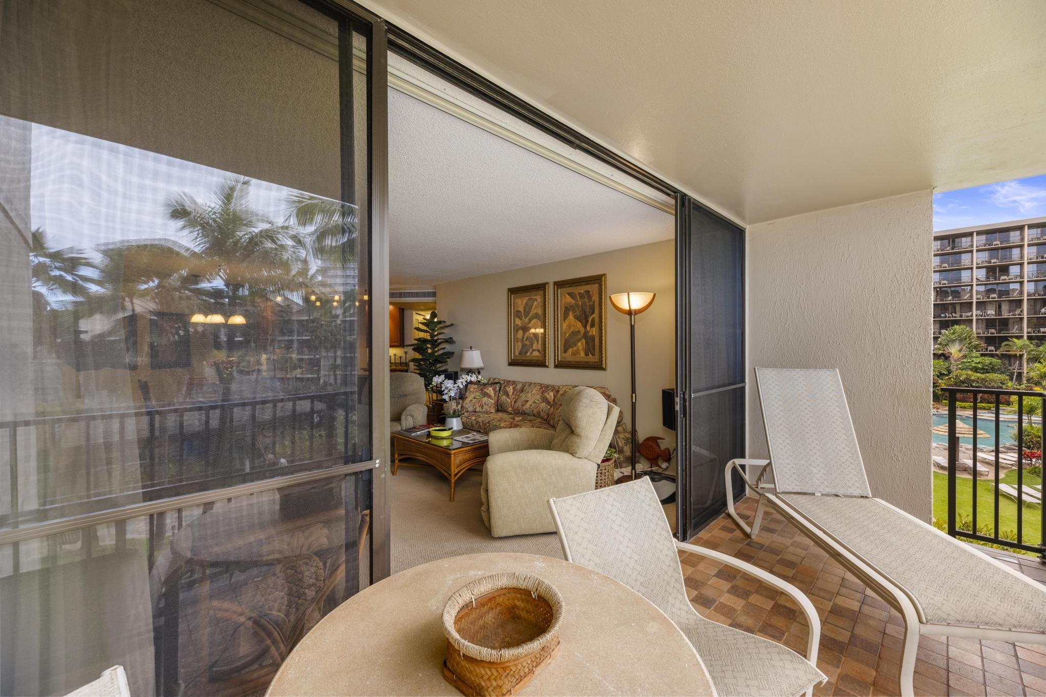 Kaanapali Shores condo # 309, Lahaina, Hawaii - photo 5 of 42