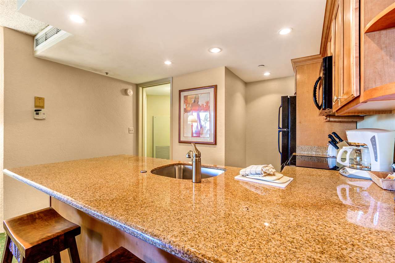 Kaanapali Shores condo # 310, Lahaina, Hawaii - photo 14 of 27