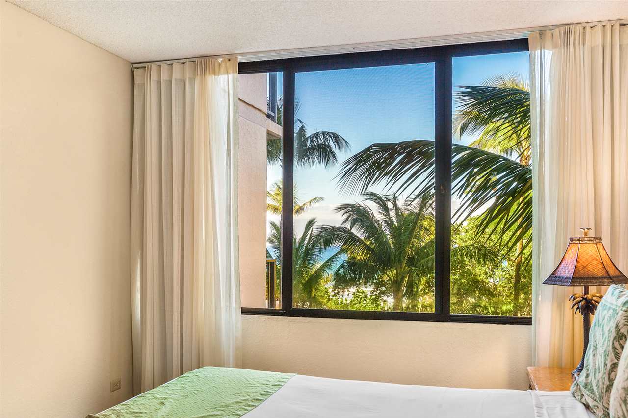 Kaanapali Shores condo # 310, Lahaina, Hawaii - photo 23 of 27