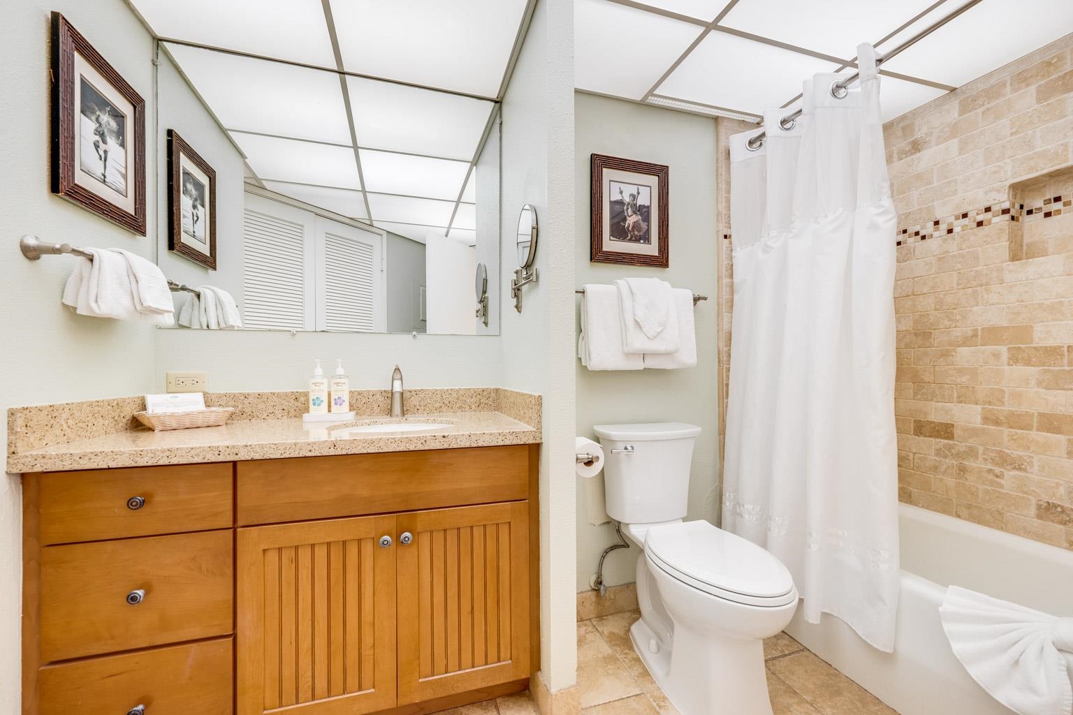 Kaanapali Shores condo # 322, Lahaina, Hawaii - photo 18 of 48