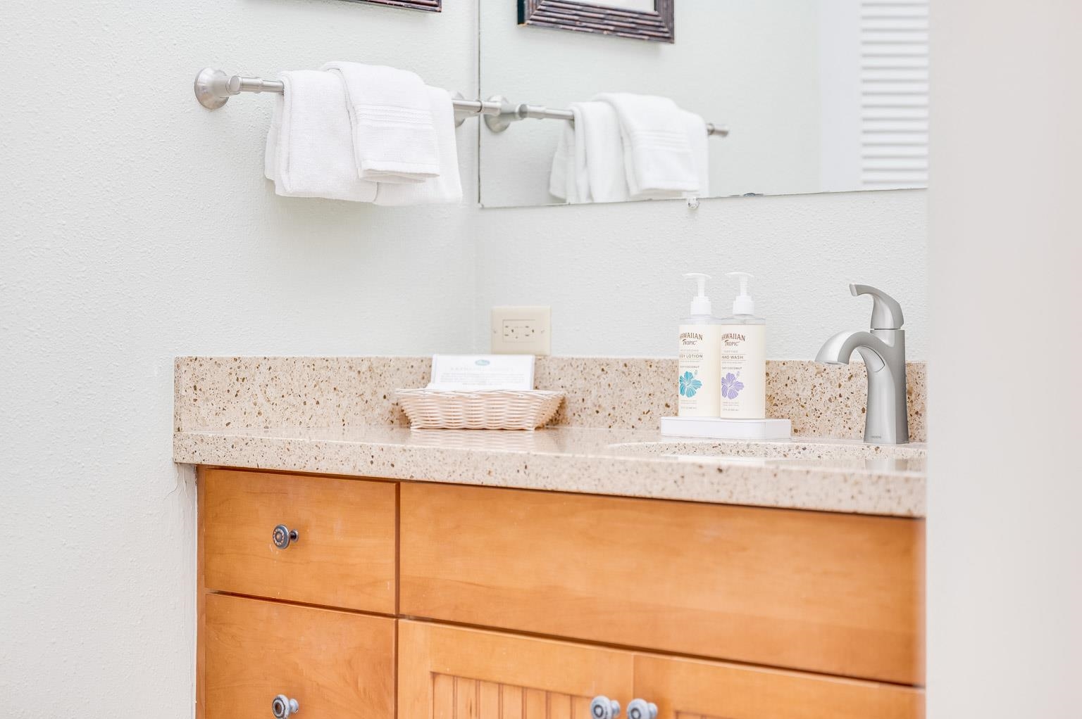 Kaanapali Shores condo # 322, Lahaina, Hawaii - photo 19 of 48