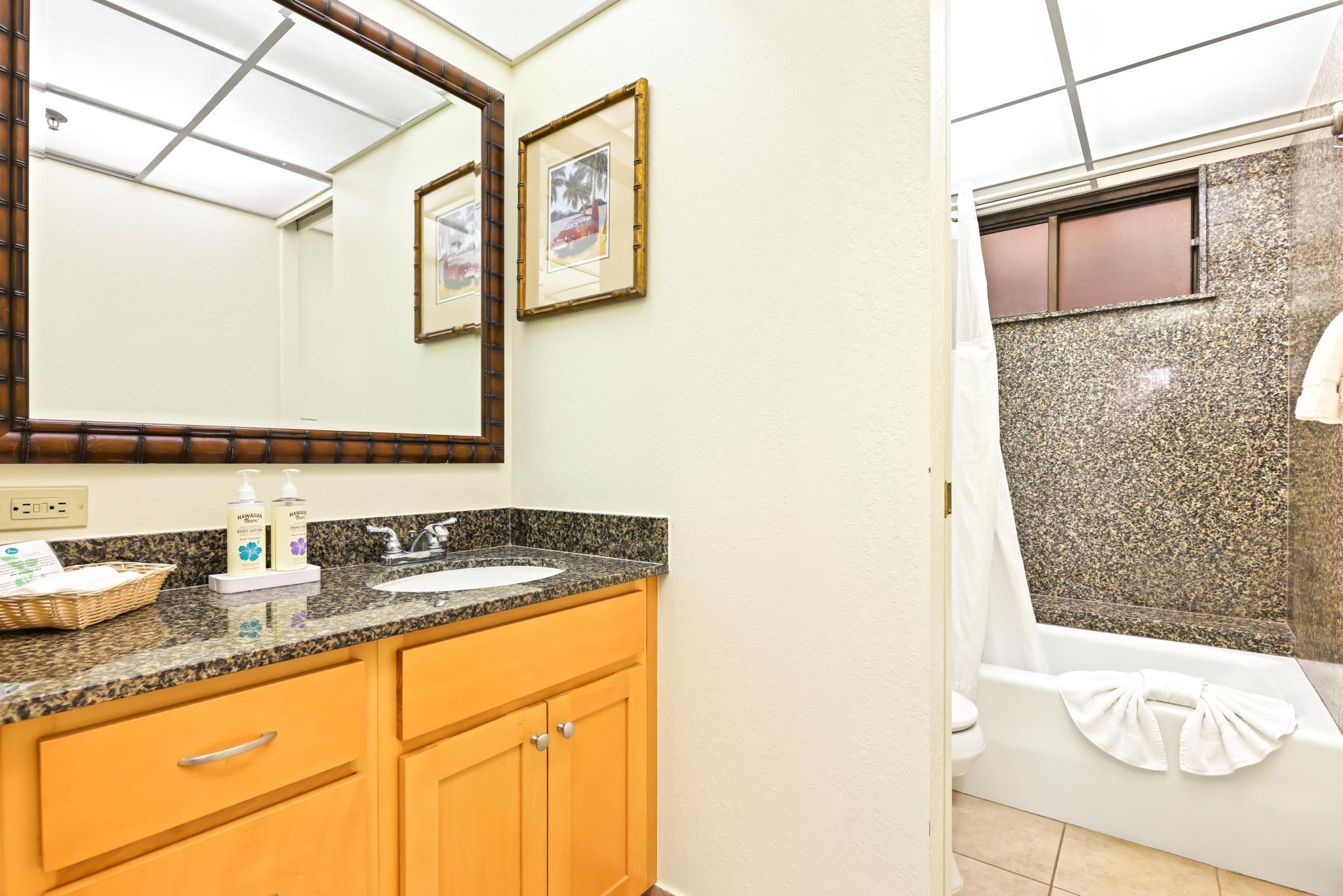 Kaanapali Shores condo # 337, Lahaina, Hawaii - photo 25 of 40