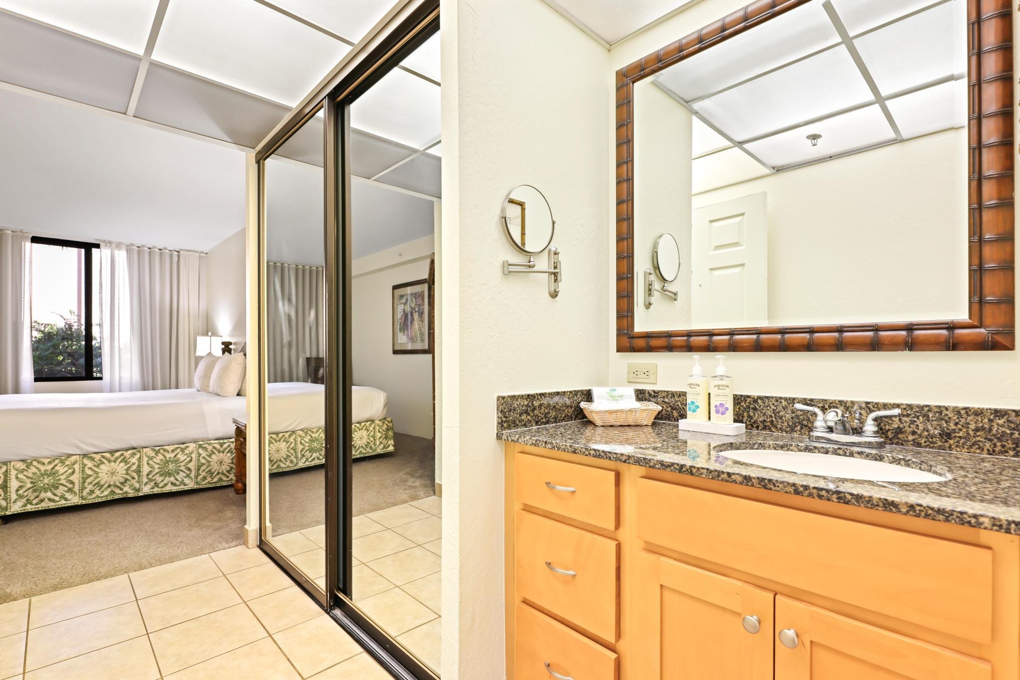 Kaanapali Shores condo # 337, Lahaina, Hawaii - photo 26 of 40