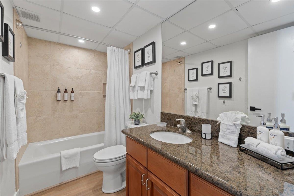 Kaanapali Shores condo # 361, Lahaina, Hawaii - photo 27 of 43