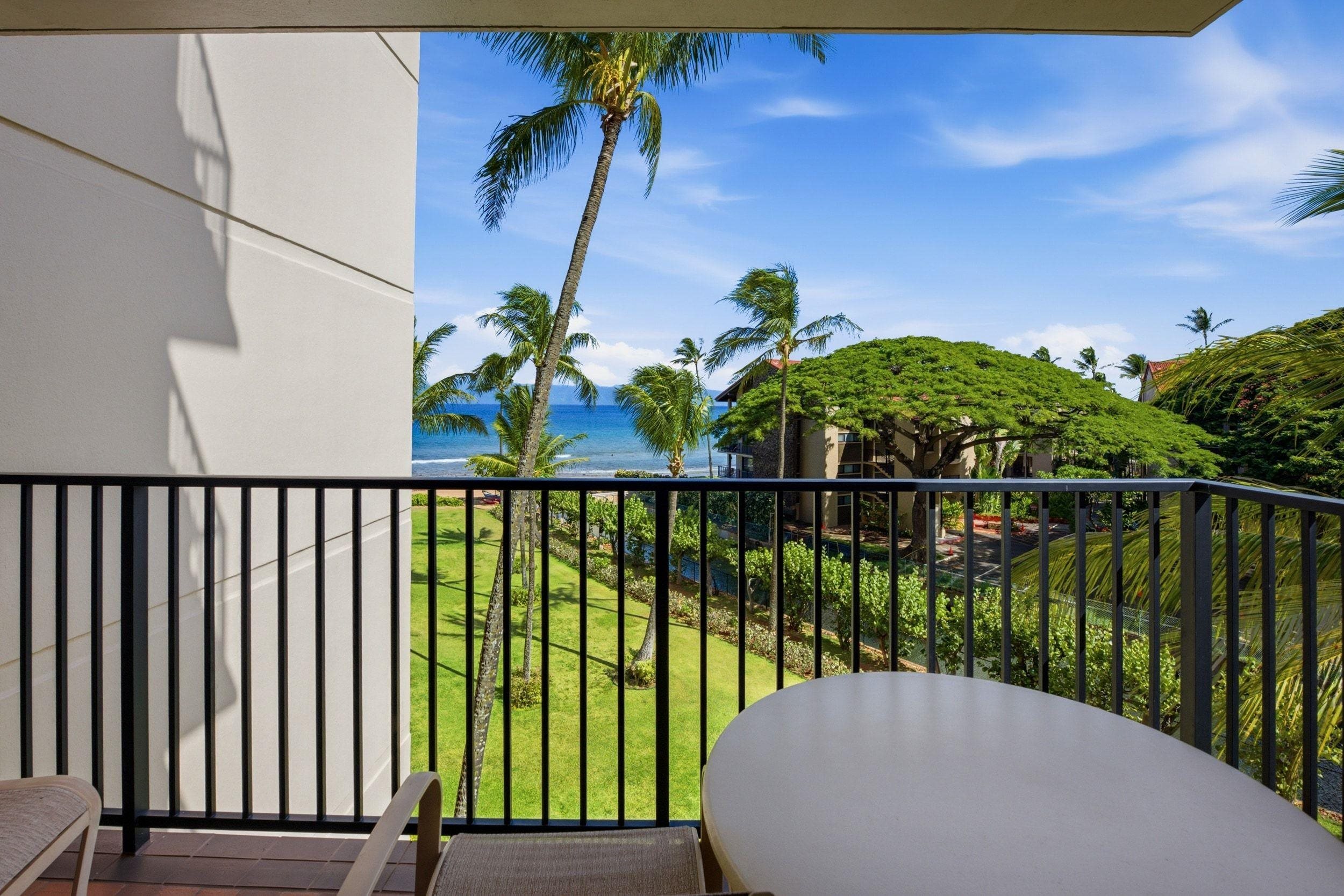 Kaanapali Shores condo # 410, Lahaina, Hawaii - photo 15 of 29