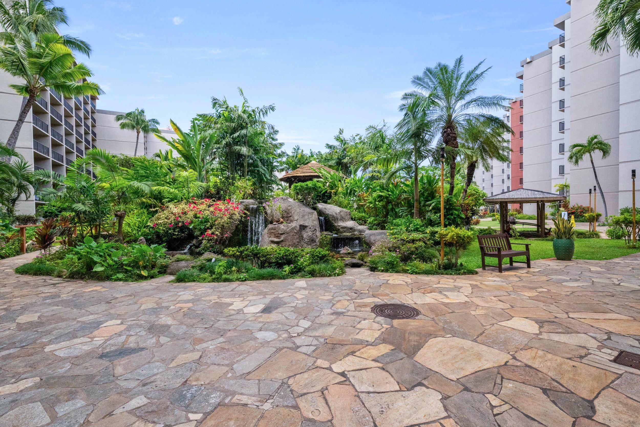 Kaanapali Shores condo # 410, Lahaina, Hawaii - photo 27 of 29