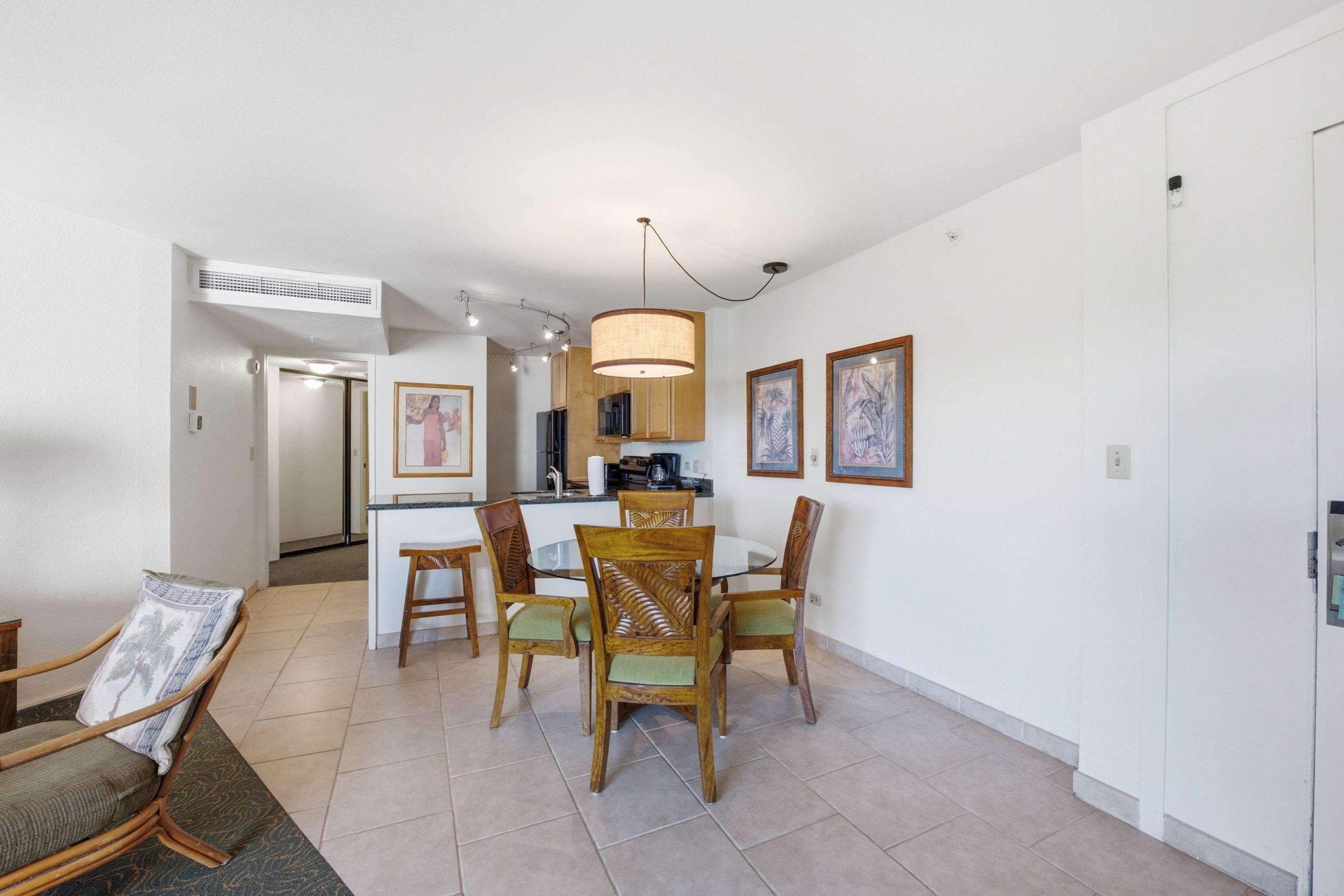 Kaanapali Shores condo # 410, Lahaina, Hawaii - photo 5 of 29