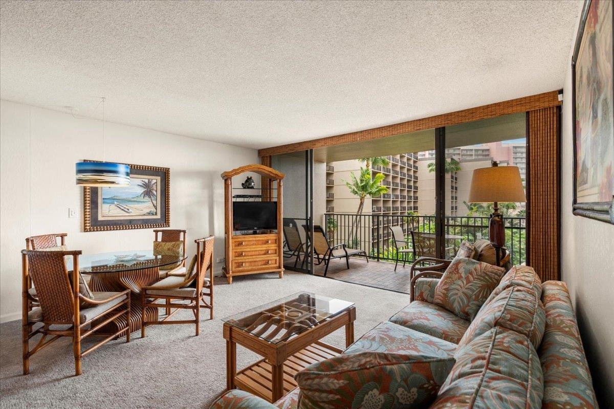 Kaanapali Shores condo # 423, Lahaina, Hawaii - photo 3 of 50