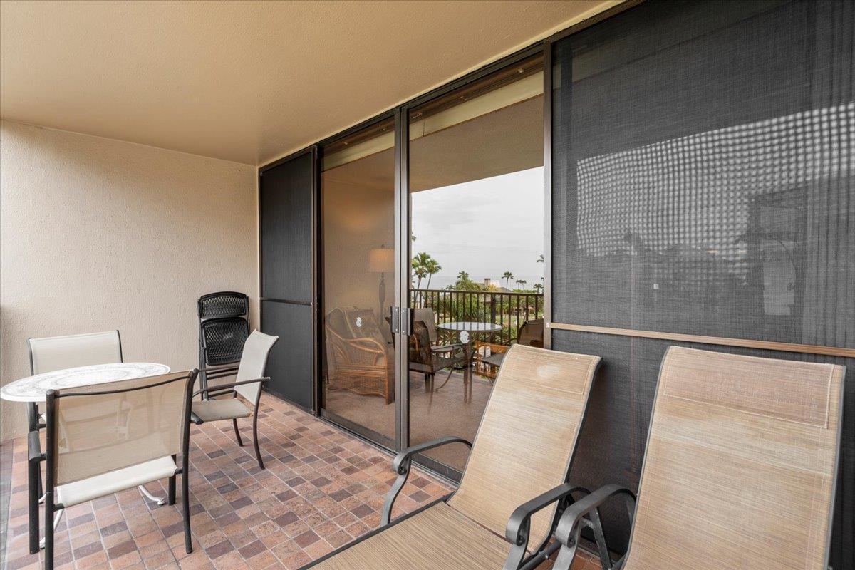 Kaanapali Shores condo # 423, Lahaina, Hawaii - photo 24 of 50