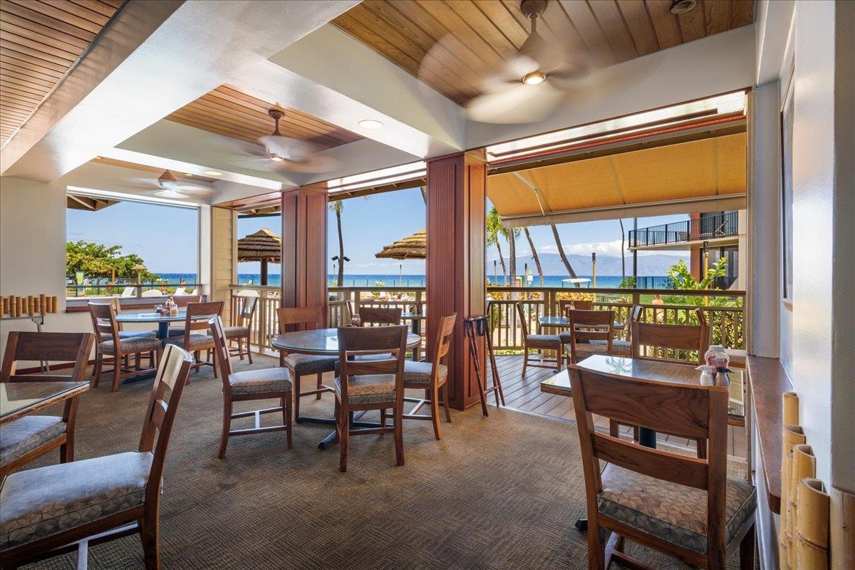 Kaanapali Shores condo # 423, Lahaina, Hawaii - photo 27 of 50