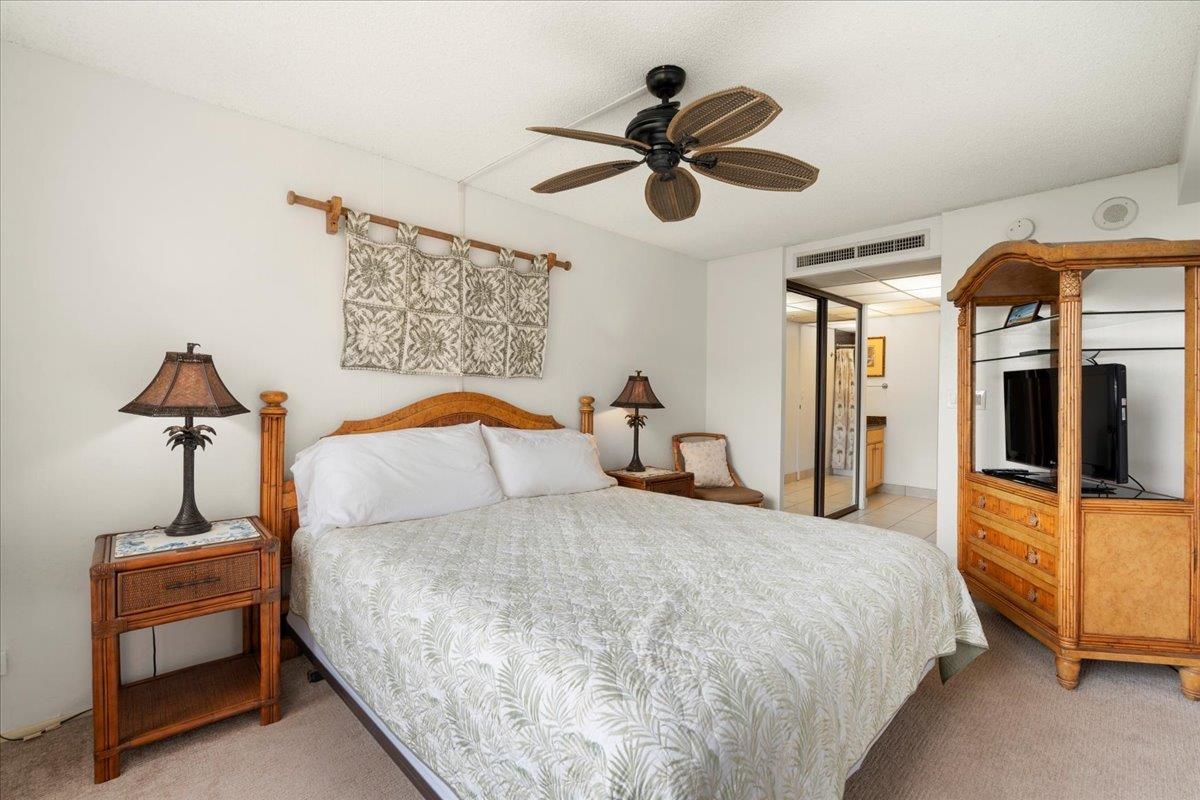 Kaanapali Shores condo # 423, Lahaina, Hawaii - photo 29 of 50