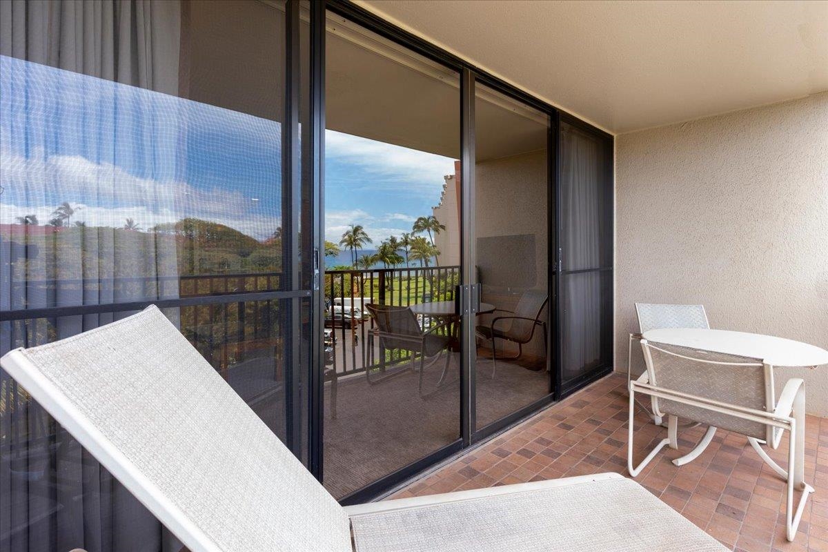 Kaanapali Shores condo # 428, Lahaina, Hawaii - photo 21 of 28