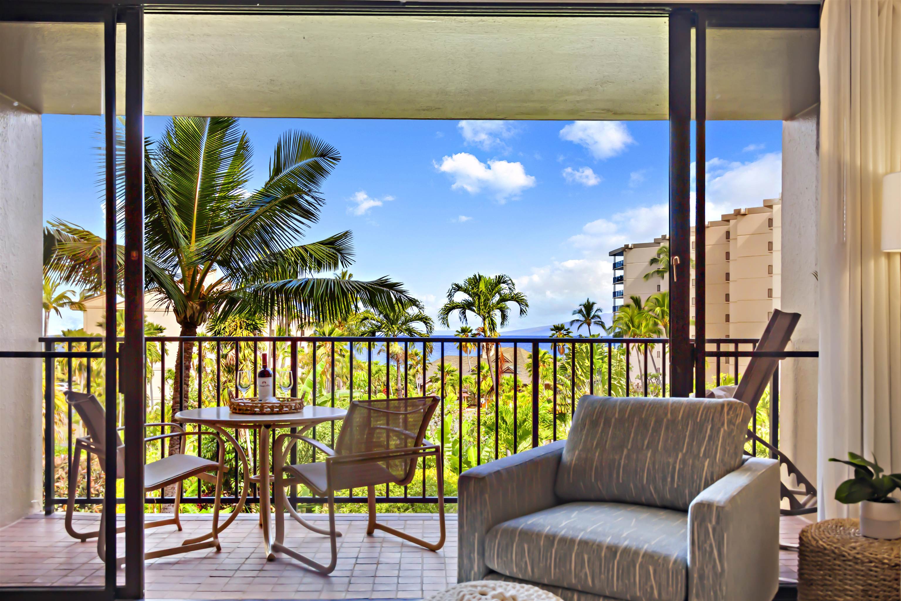 Kaanapali Shores condo # 433, Lahaina, Hawaii - photo 5 of 35