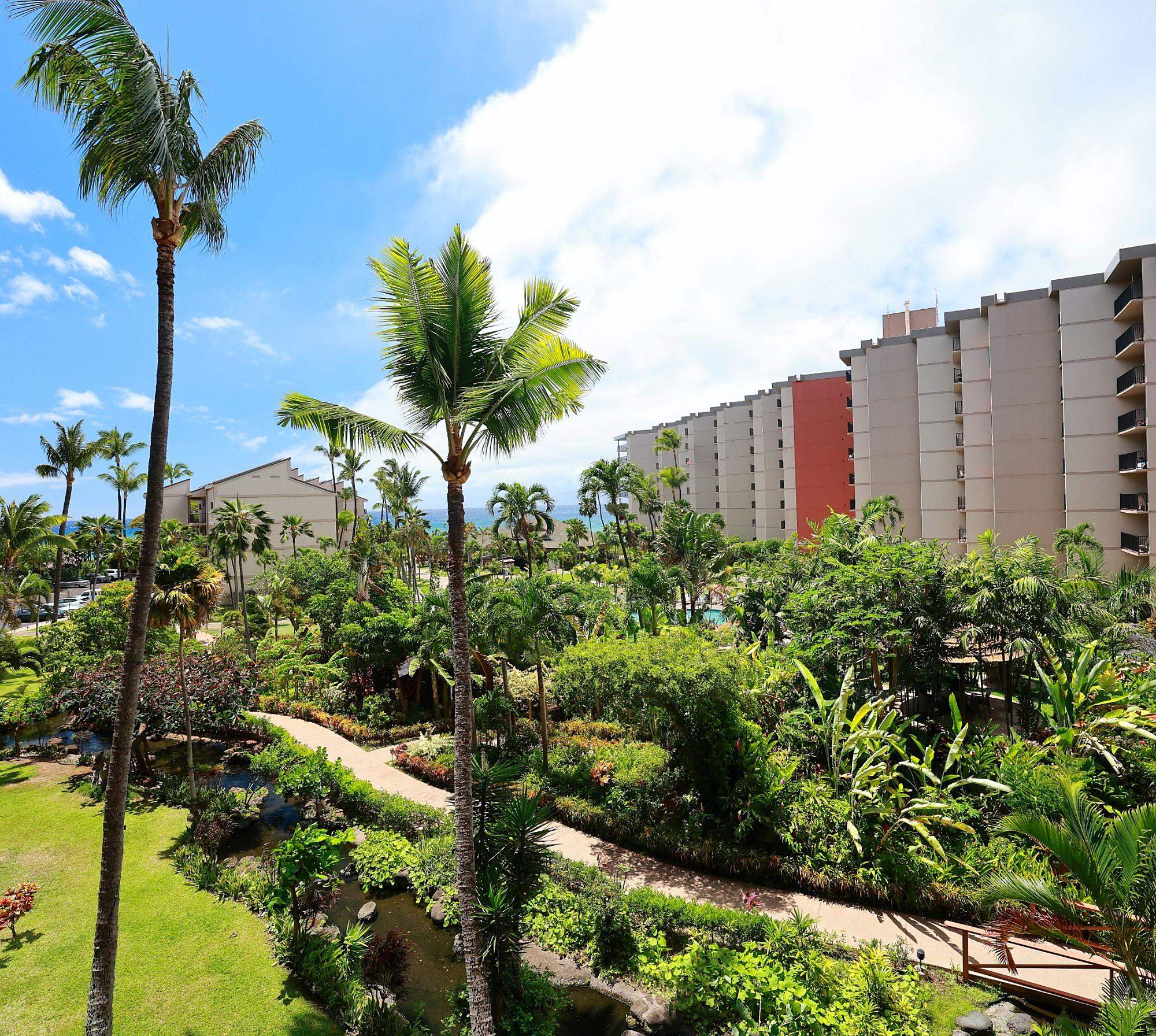 Kaanapali Shores condo # 435, Lahaina, Hawaii - photo 5 of 27