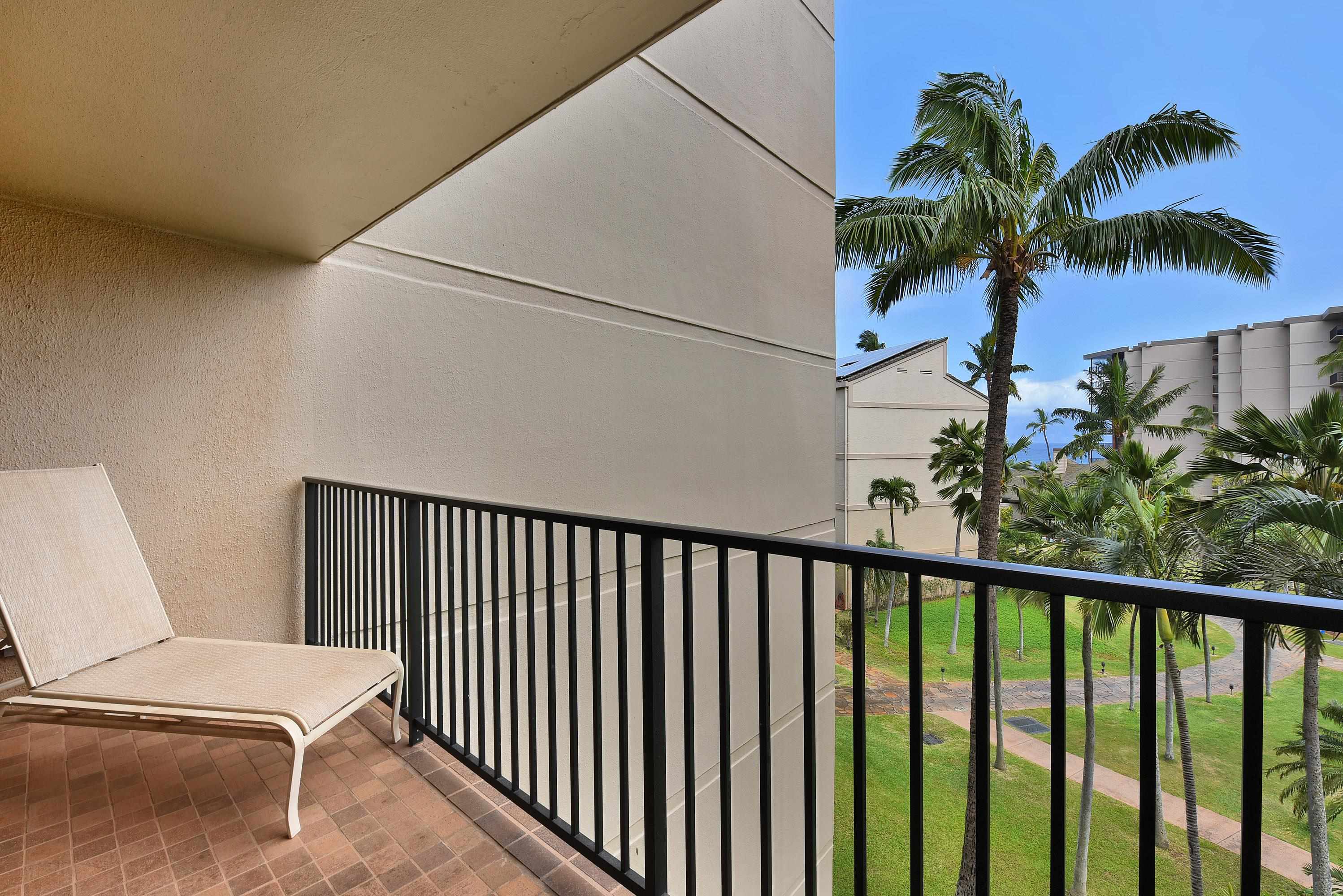 Kaanapali Shores condo # 450, Lahaina, Hawaii - photo 28 of 50